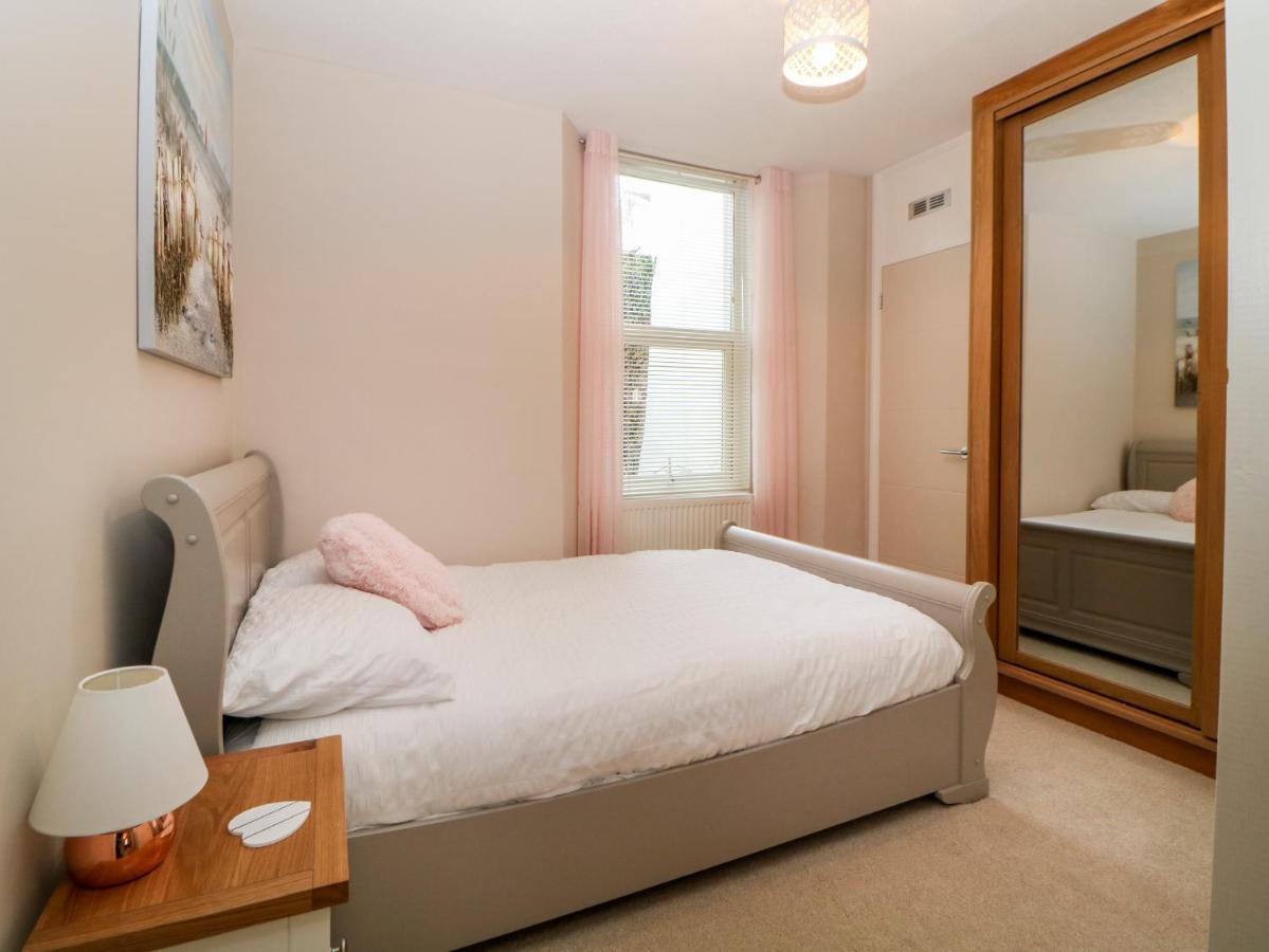 Cove Cottage ทอร์คิ ภายนอก รูปภาพ